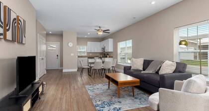 Modern 2BR + 2BA New Build Condo w/ Garage & Patio