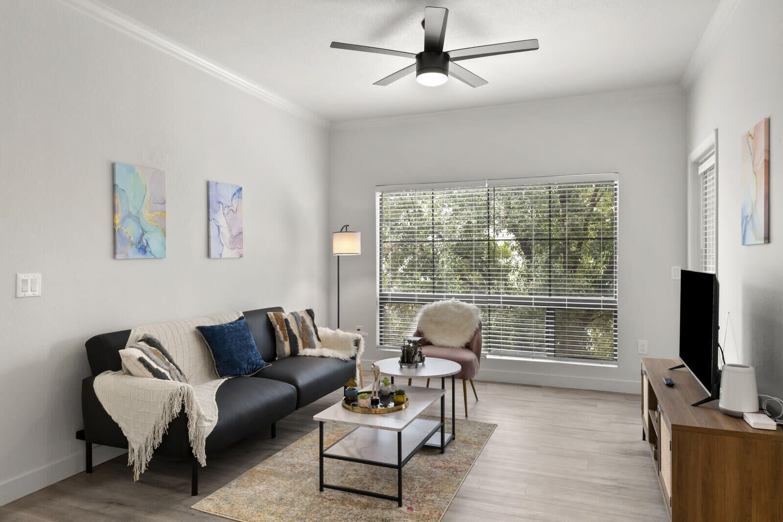 CozySuites Chandler 2BR with 2 pools + Jacuzzi! 01