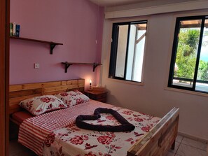 1 室のベッドルーム、アイロン / アイロン台、旅行用ベビーベッド、WiFi (無料)