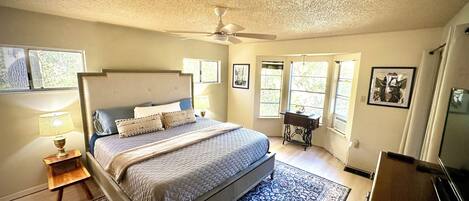 3 多间卧室、熨斗/熨衣板、免费 WiFi、床单