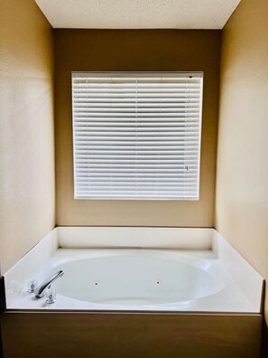 Combined shower/bathtub, hair dryer