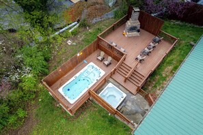 Pool - Grand Getaway Lodge | By Colonial Properties (Pigeon Forge)