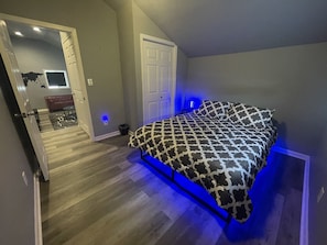 3 slaapkamers, een bureau, wifi, beddengoed