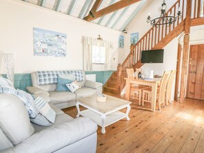 Cottage | Living area - Dovecote (St Austell)