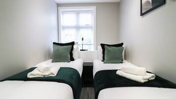 2 habitaciones y caja de seguridad en la habitación