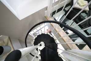 Apartment, 2 Bedrooms | 2 bedrooms, in-room safe, laptop workspace, iron/ironing board