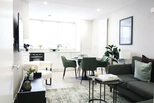 Apartment, 2 Bedrooms | Living area