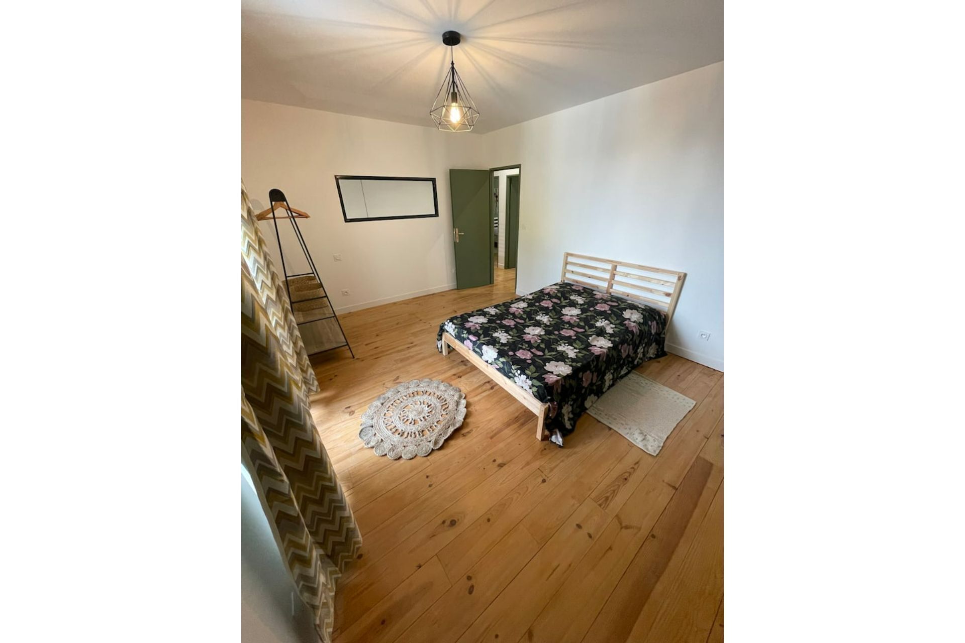 Charming house with swimming pool