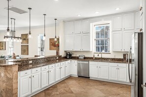 Fridge, microwave, oven, stovetop - 9 Bedrooms / 6.5 Baths / Sleeps 28 / 8 Parking Spots / Pool / Steps to Beach!!! (Destin)