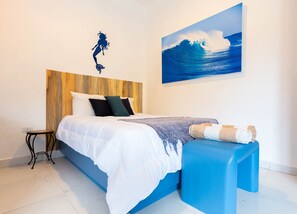 1 chambre, fer et planche à repasser, Wi-Fi gratuit, draps fournis