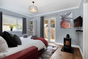 4 chambres, Wi-Fi, literie fournie
