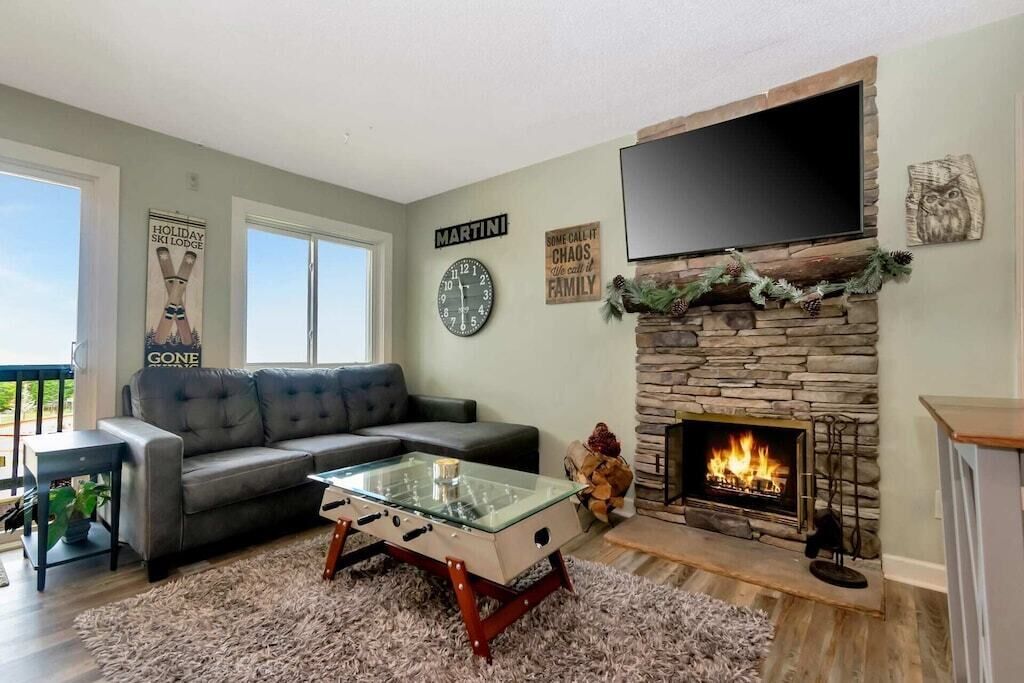 The Owls Nest/Pool/H.Tub/Sauna/Arcade/2nd Floor