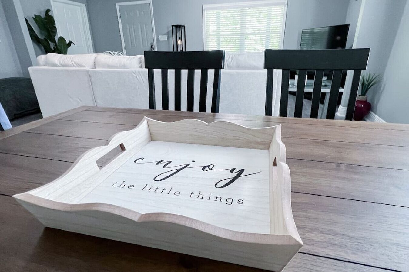 2 soverom, skrivebord, strykejern/-brett og wi-fi (inkludert)