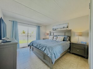 2 bedrooms, iron/ironing board, free WiFi, bed sheets - 🏖️BEACHSIDE🏖️ 2/2 Condo In The Heartbeat of SPI!! (South Padre Island)