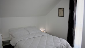 4 chambres, lit parapluie, Wi-Fi gratuit, draps fournis