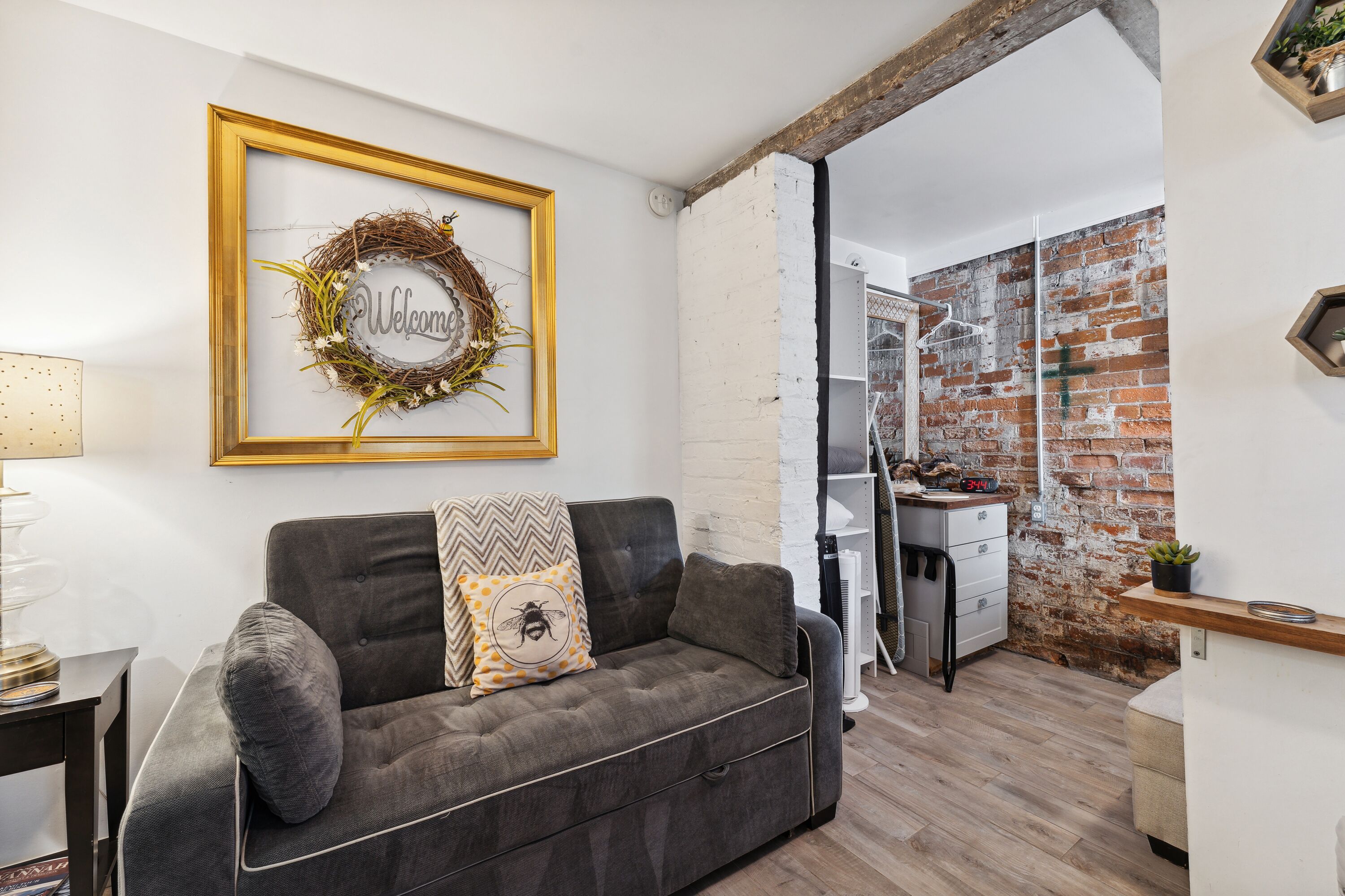 Studio @ the Hive, Cozy Cute