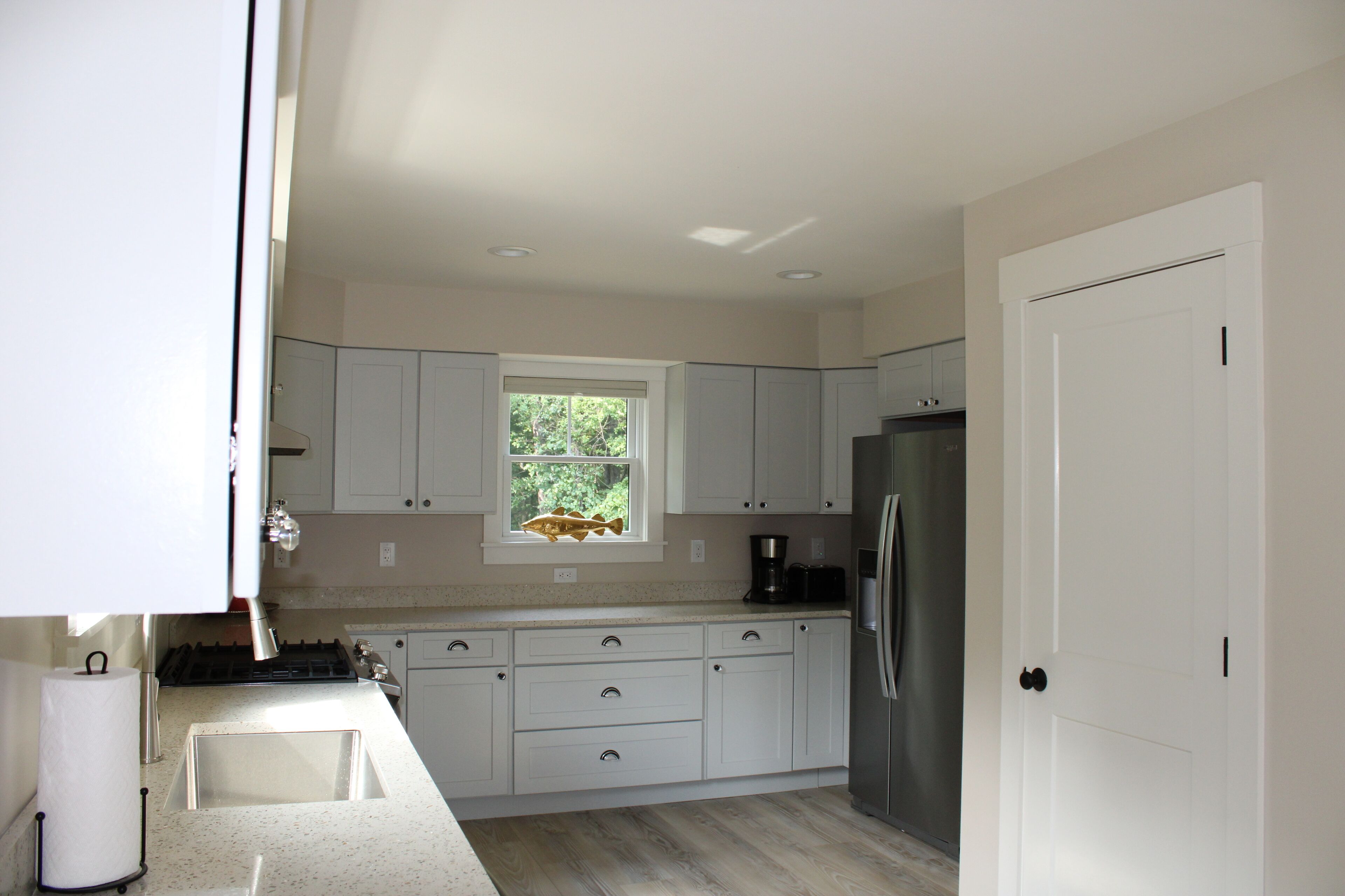 New 4 bedroom home in Beach Community