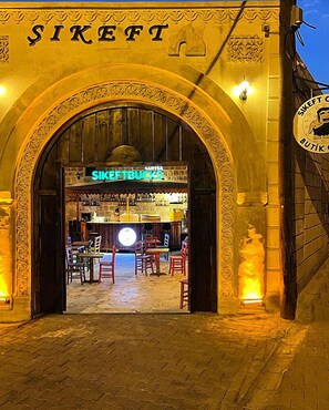 Front of property - Şikeft Butik Otel (Midyat)