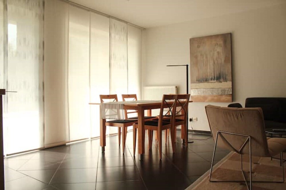Beautiful 57sqm holiday apartment (incl. pool and underground car park) - in the center of town