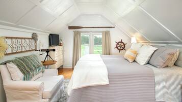 3 bedrooms, desk, free WiFi, bed sheets