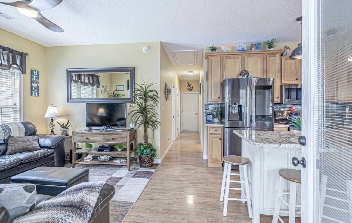 Gorgeous and Relaxing 3 Bedroom, site 8040, Ocean Lakes Family Campground!!