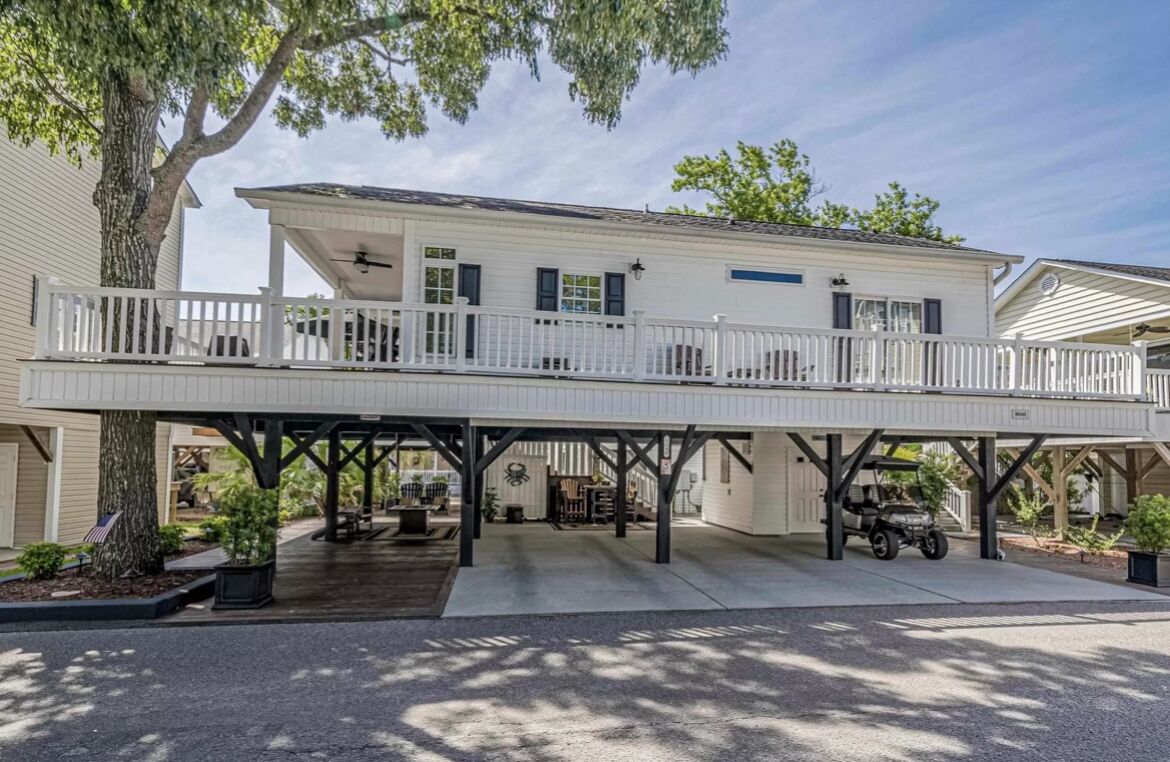 Gorgeous and Relaxing 3 Bedroom, site 8040, Ocean Lakes Family Campground!!