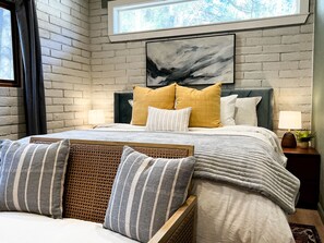 5 Schlafzimmer, Bügeleisen/Bügelbrett, Reisekinderbett, kostenloses WLAN