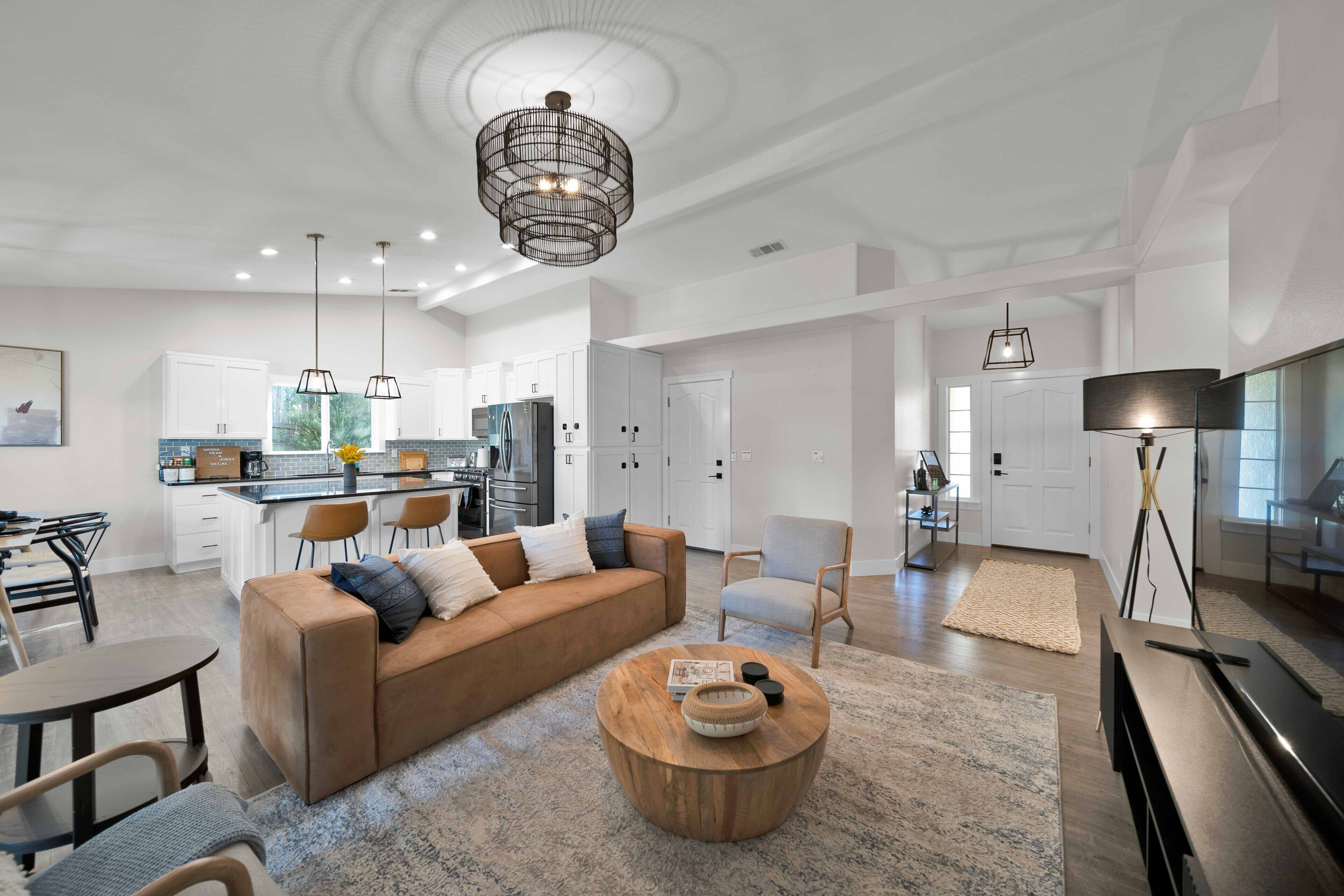 BEAUTIFUL & SPACIOUS | HUGE BACKYARD | POOL | HAMMOCK | EV CHARGER | INDOOR FIRE