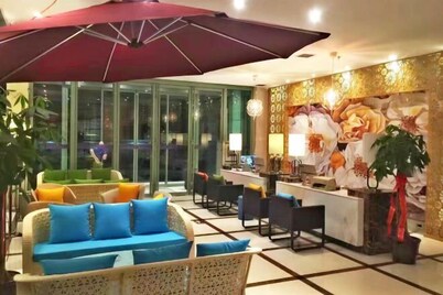 Shangmei Baihe Hotel (Sanmenxia municipal government store)