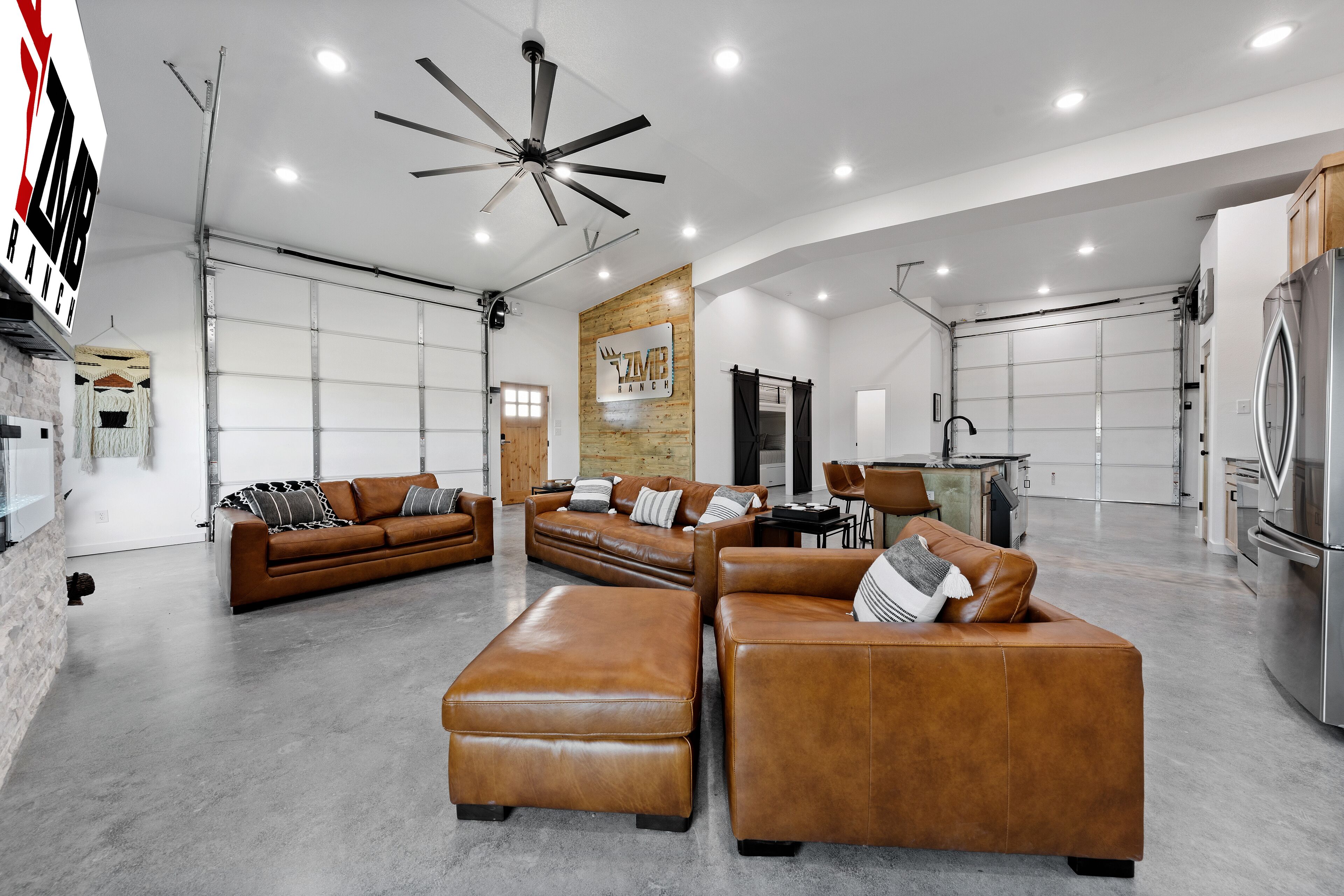 40 Acre Country Retreat Minutes from Downtown Waco