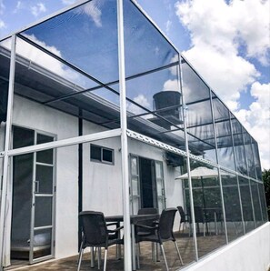 Casa básica | Terraza o patio