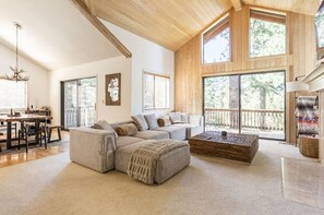 Smart TV, fireplace, video games, books