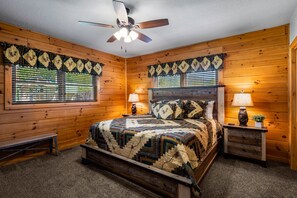 2 bedrooms, desk, iron/ironing board, free WiFi