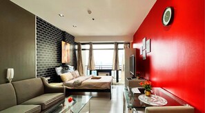 Premium bedding, pillow-top beds, in-room safe, individually decorated