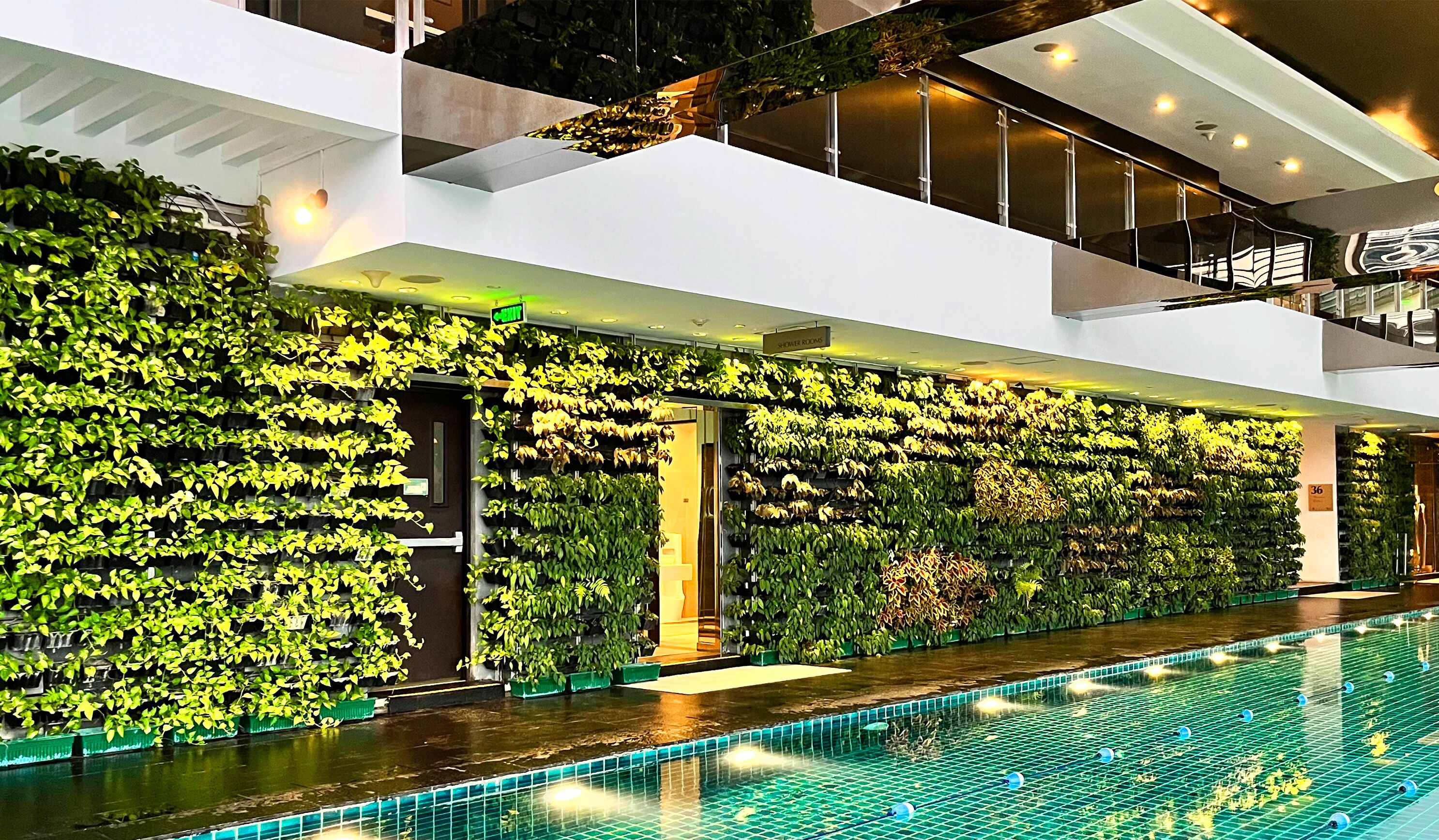 3 indoor pools