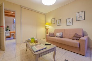 TV - Au Clos Champenois - Lusigny SUR Barse (LUSIGNY SUR BARSE)