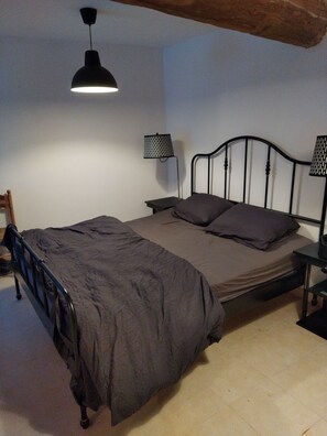 2 soveværelser, strygejern/strygebræt, gratis Wi-Fi, sengetøj