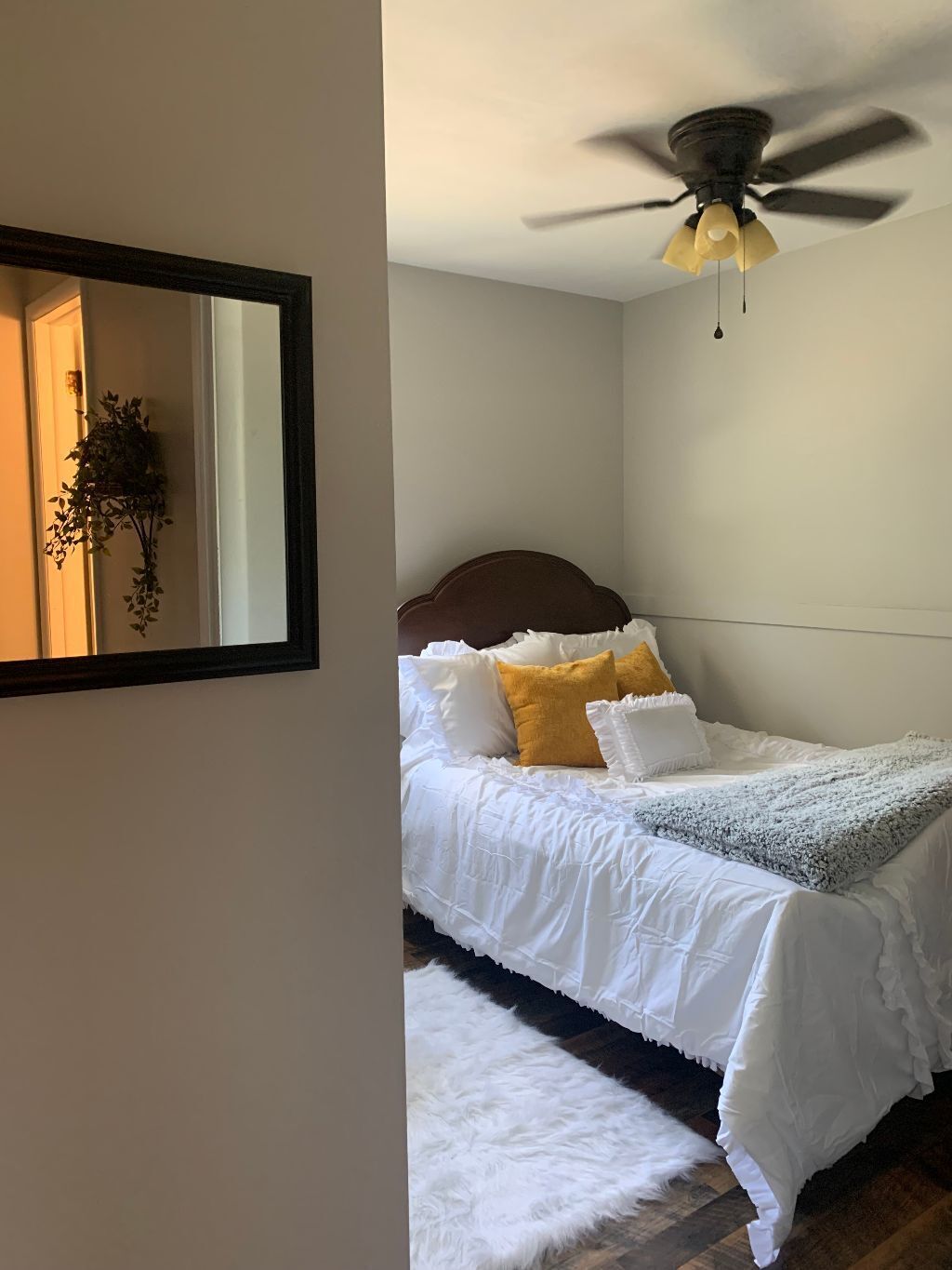 friendly area, walking distance to town- great location !