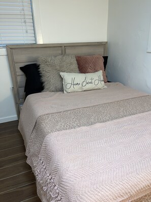 3 Schlafzimmer, Bettwäsche