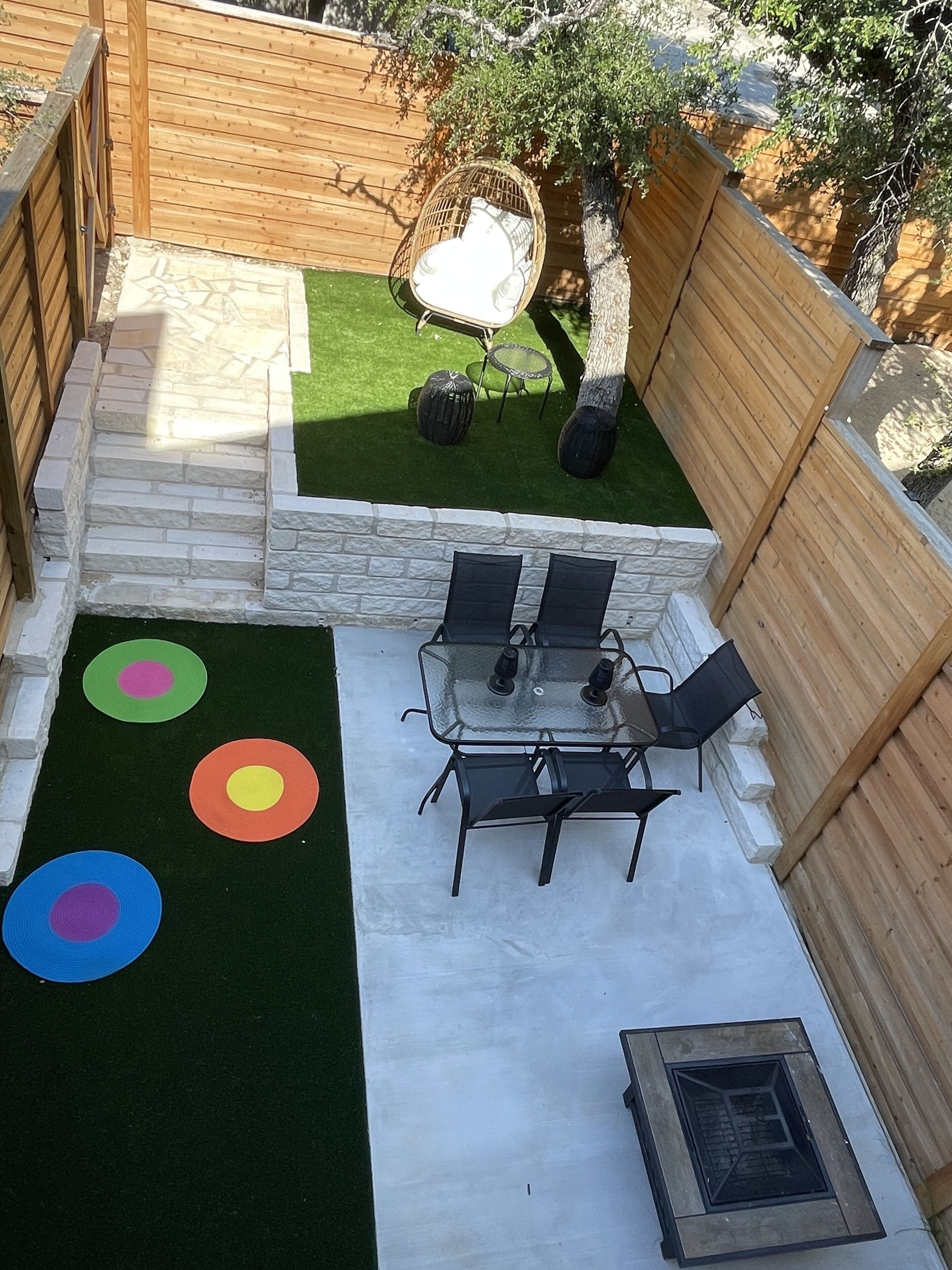 Minutes to Lake Travis NEW Modern Townhome