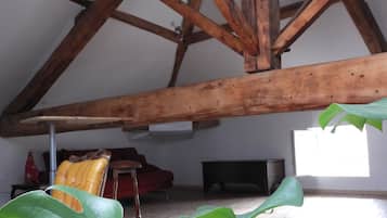 4 Schlafzimmer, Bügeleisen/Bügelbrett, Reisekinderbett, kostenloses WLAN