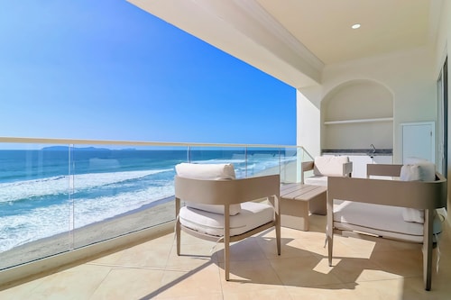 Spacious-MarYSolCondo-BeachFront-5thFLR-Rosarito