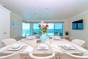 Dining - Spacious-MarYSolCondo-BeachFront-5thFLR-Rosarito (Rosarito)