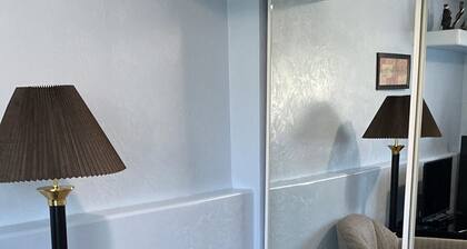 Spacious room in West Jordan A