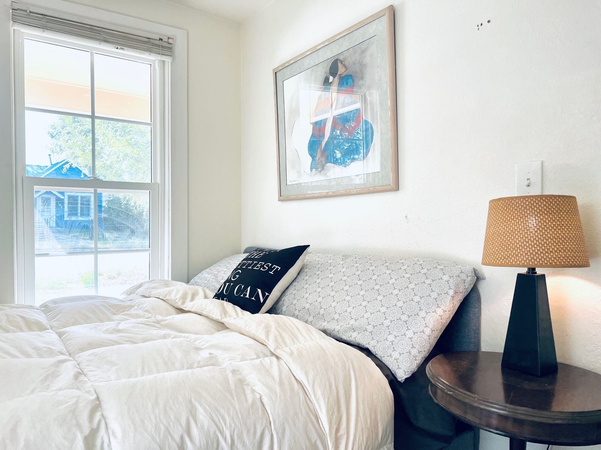 Cheerful, Urban Farmhouse Just A Few Steps From Downtown