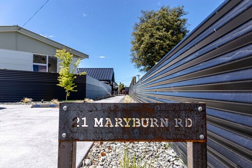 The Green Room Maryburn Magic