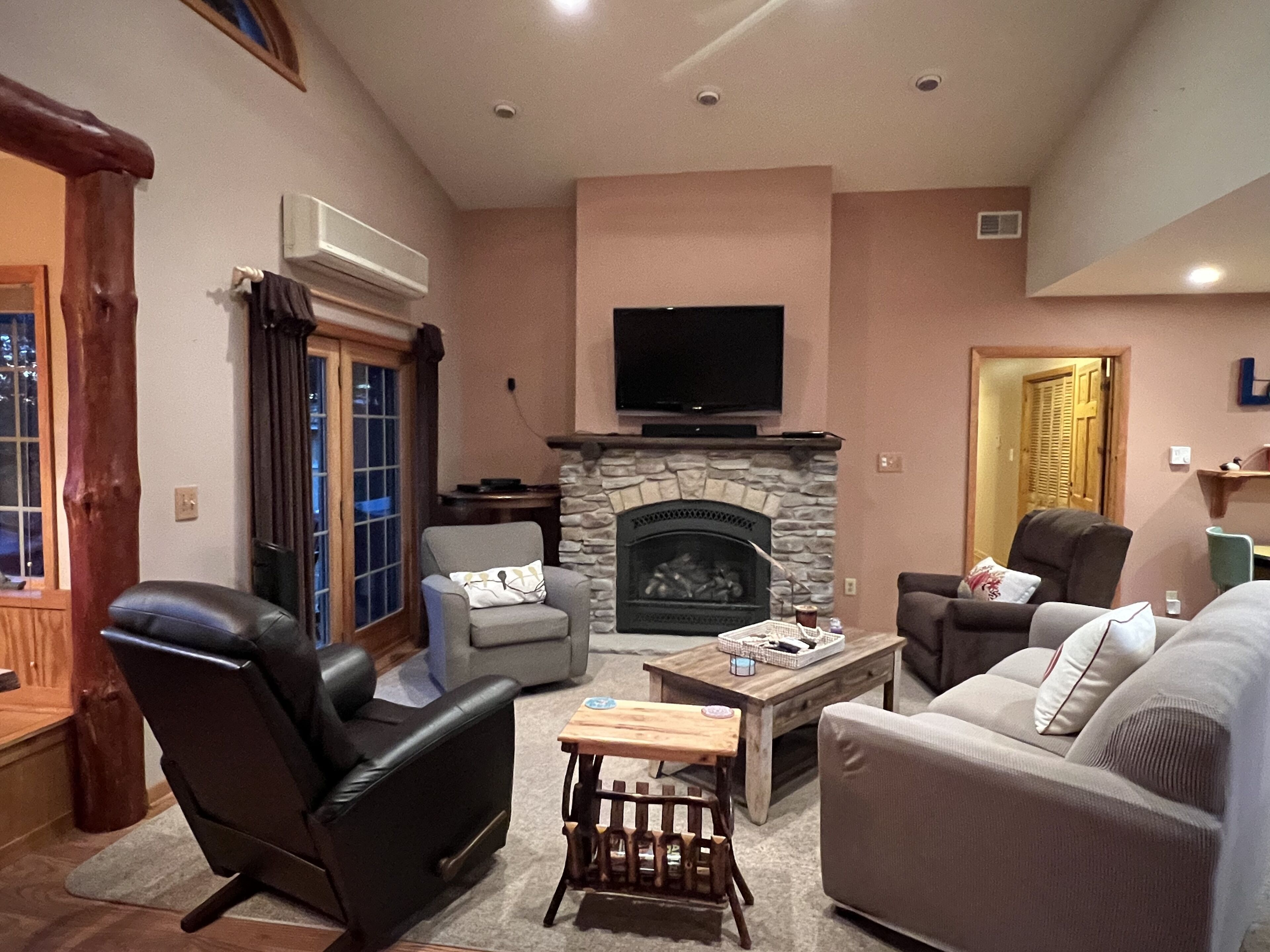 Spirit Lake Lodge- New Listing- Gorgeous Lake Front Property