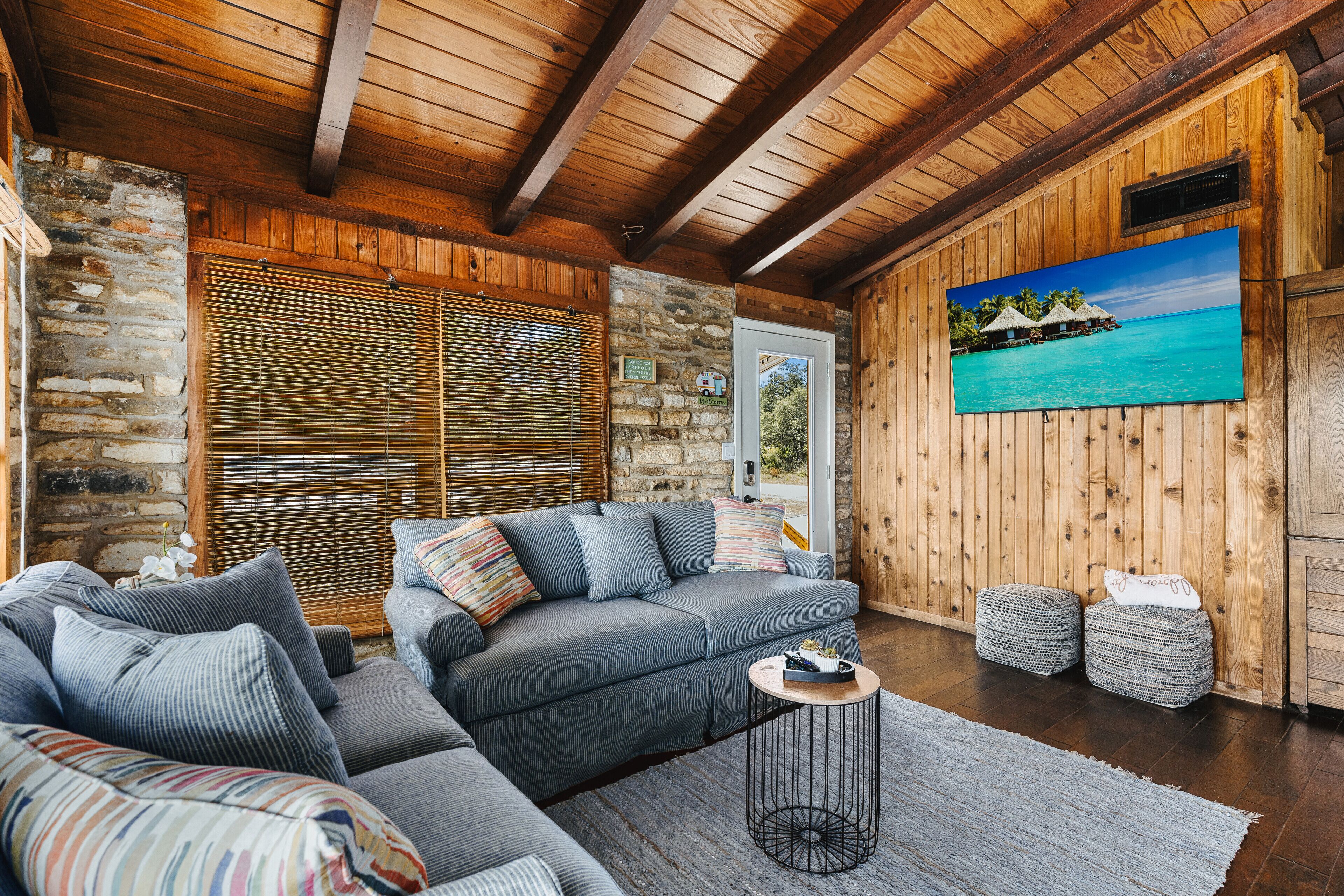 Smart TV, fireplace, books