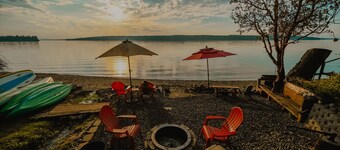 Glamping on the Puget Sound - Small Waterfront Cabin