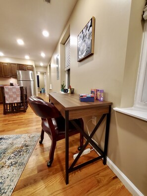 Interior - Lovely 1 Bdr & 1Bth with Meal Prep Option (Philadelphia)